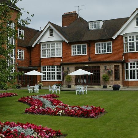 Grovefield House Hotel Slough Exterior photo
