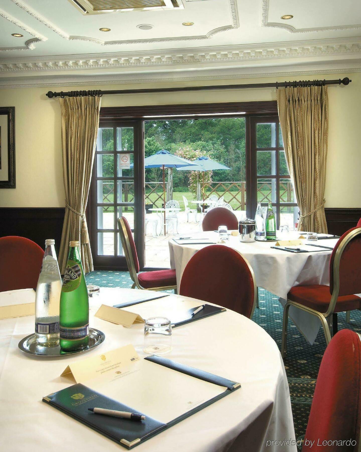 Grovefield House Hotel Slough Facilities photo